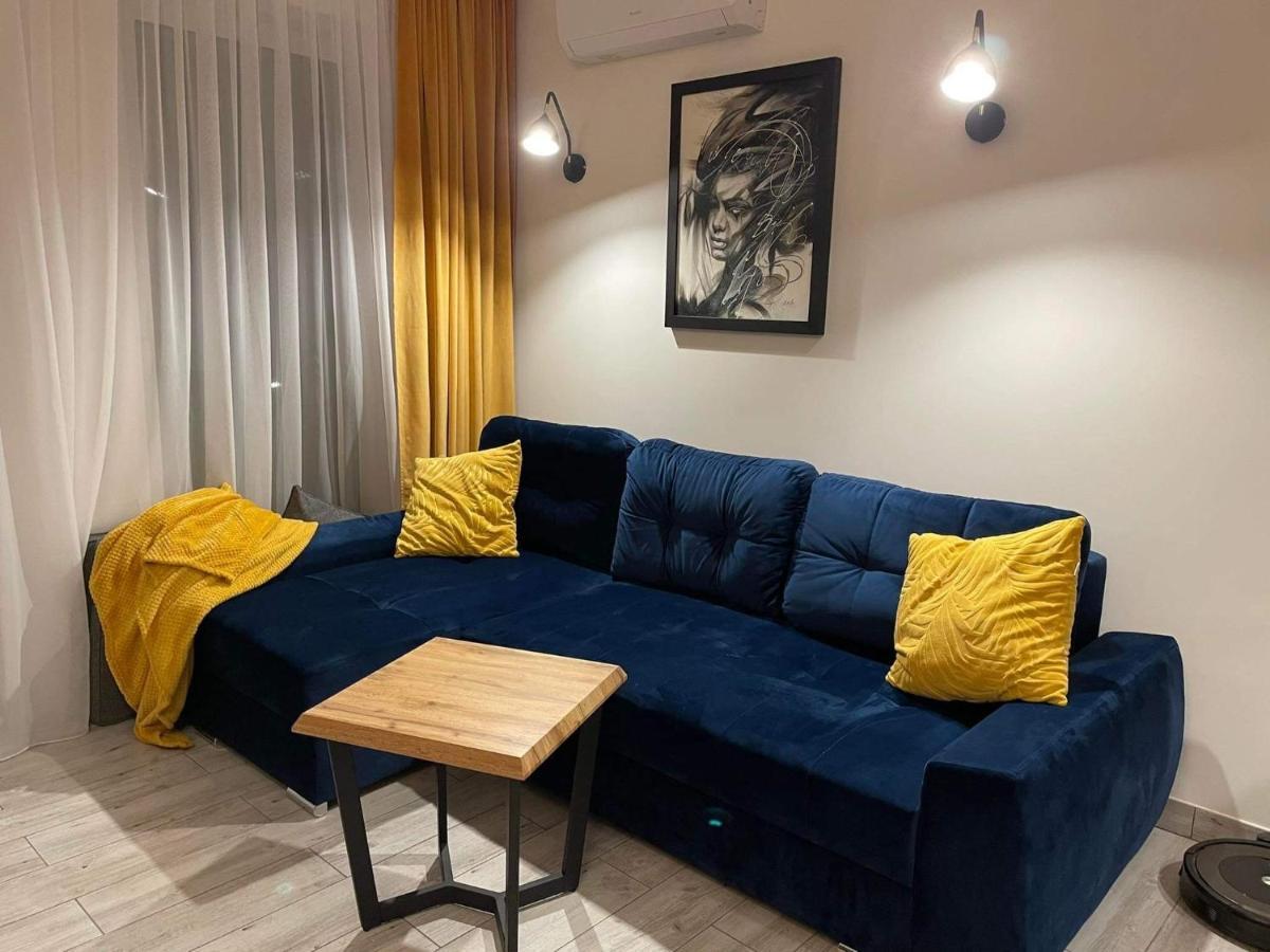Livra Apartaments III Поберово Екстериор снимка
