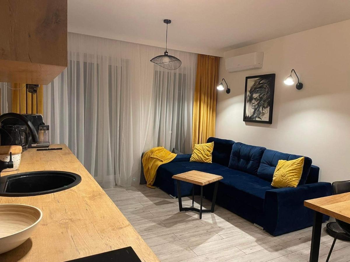 Livra Apartaments III Поберово Екстериор снимка